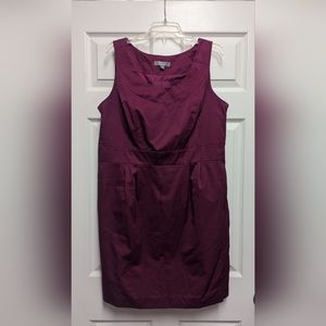 Dark magenta sleeveless dress